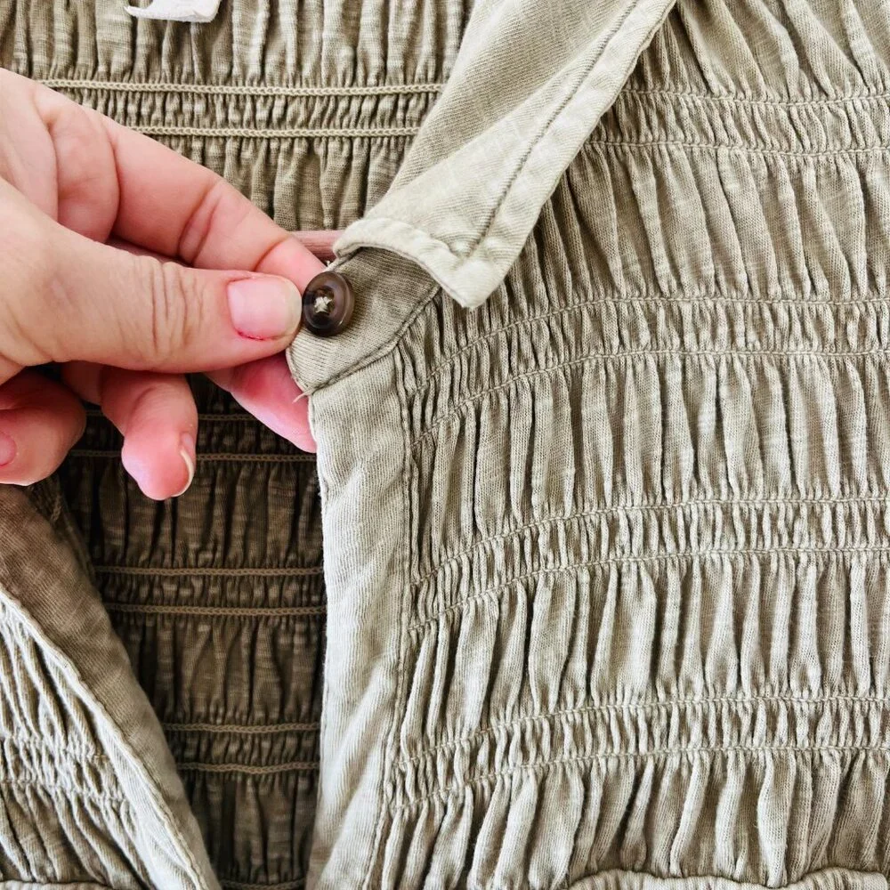 Anthropologie Pilcro XS - S Green Olive Stretch Smocked Shacket Pockets‎ Button